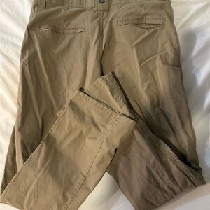 Wrangler Men's Khaki Chinos